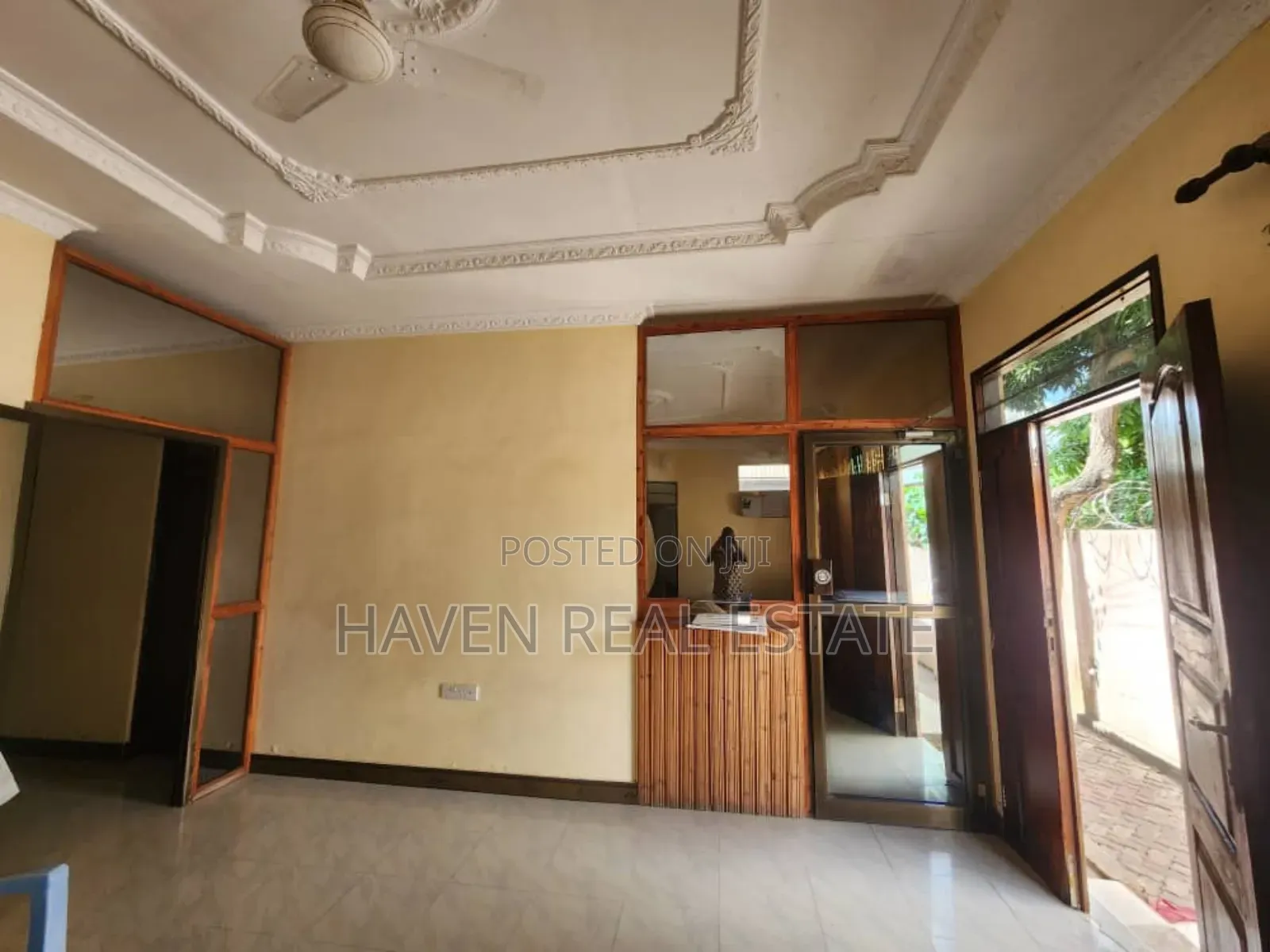 Lodge Inauzwa Kitunda Pentagon