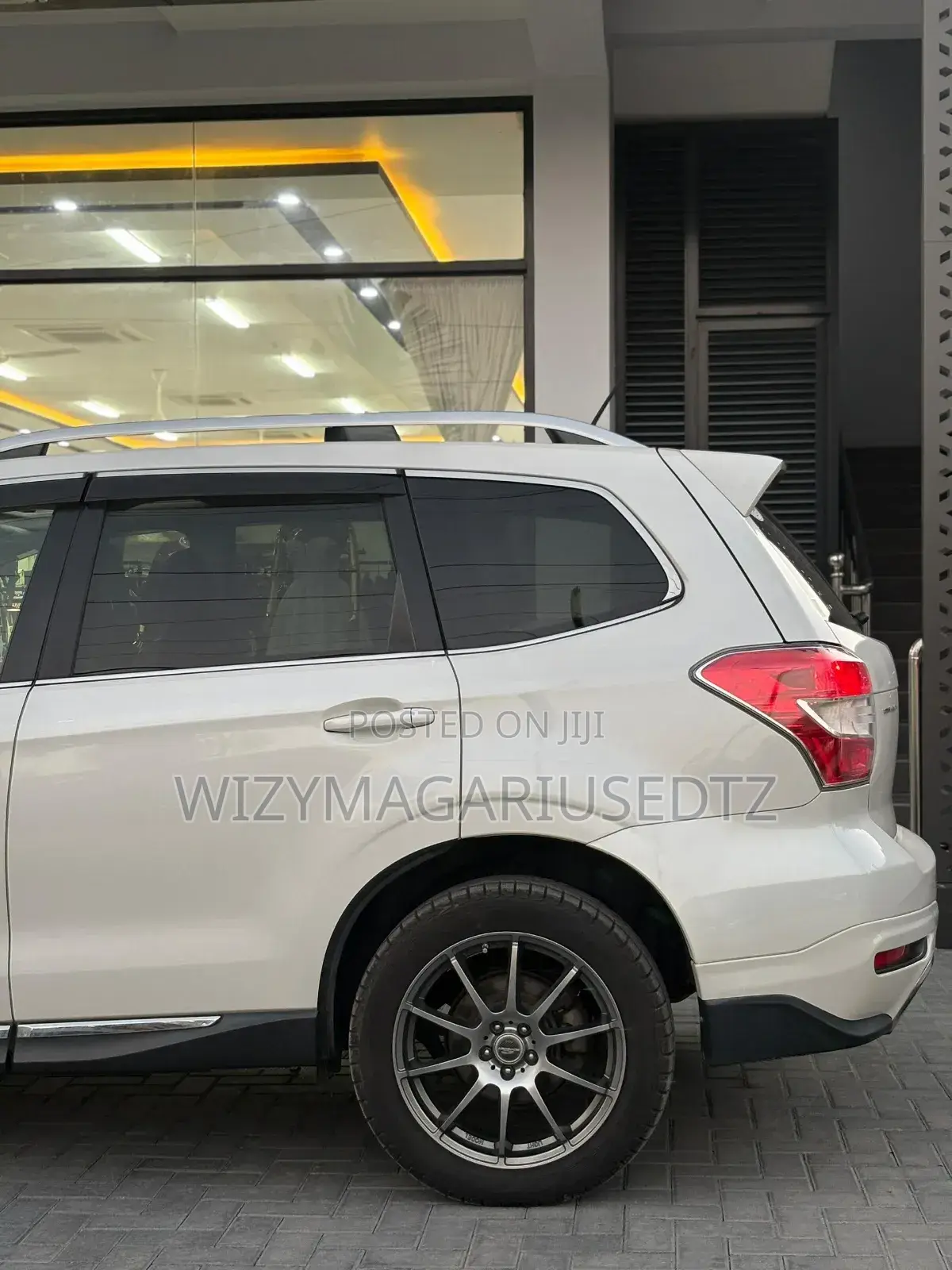 Subaru Forester 2014 Pearl