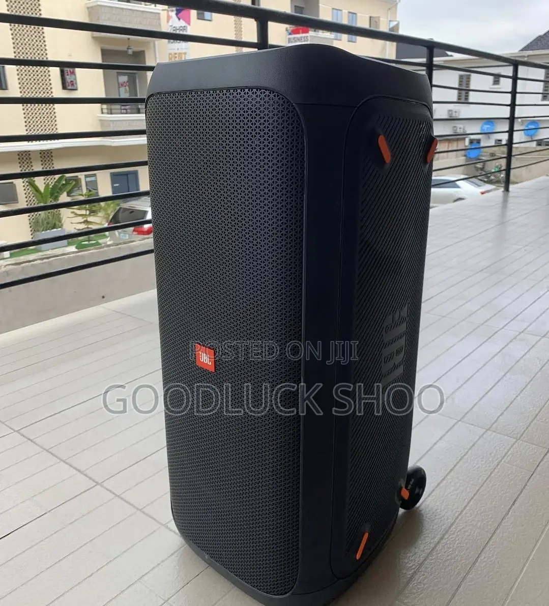 JBL Partybox 310: 240w Rms, Bluetooth 5.1,