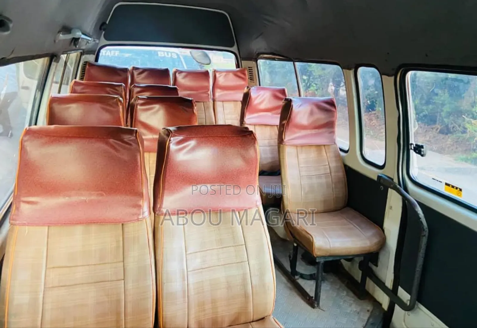 Toyota HiAce 2002 White