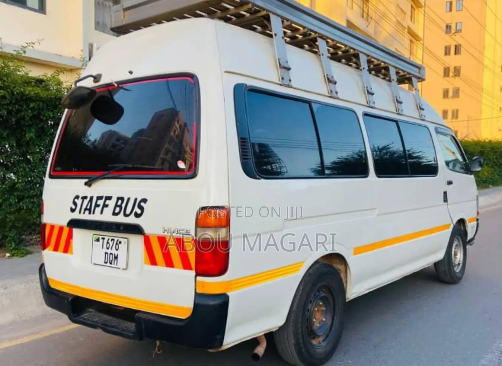 Toyota HiAce 2002 White
