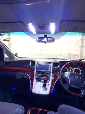 Toyota Alphard 2.4 Petrol FWD 2008 Pearl