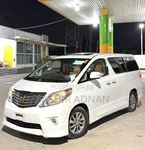 Toyota Alphard 2.4 Petrol FWD 2010 White
