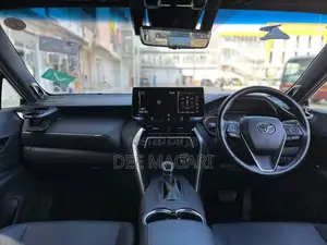 Toyota Harrier 2021 Black