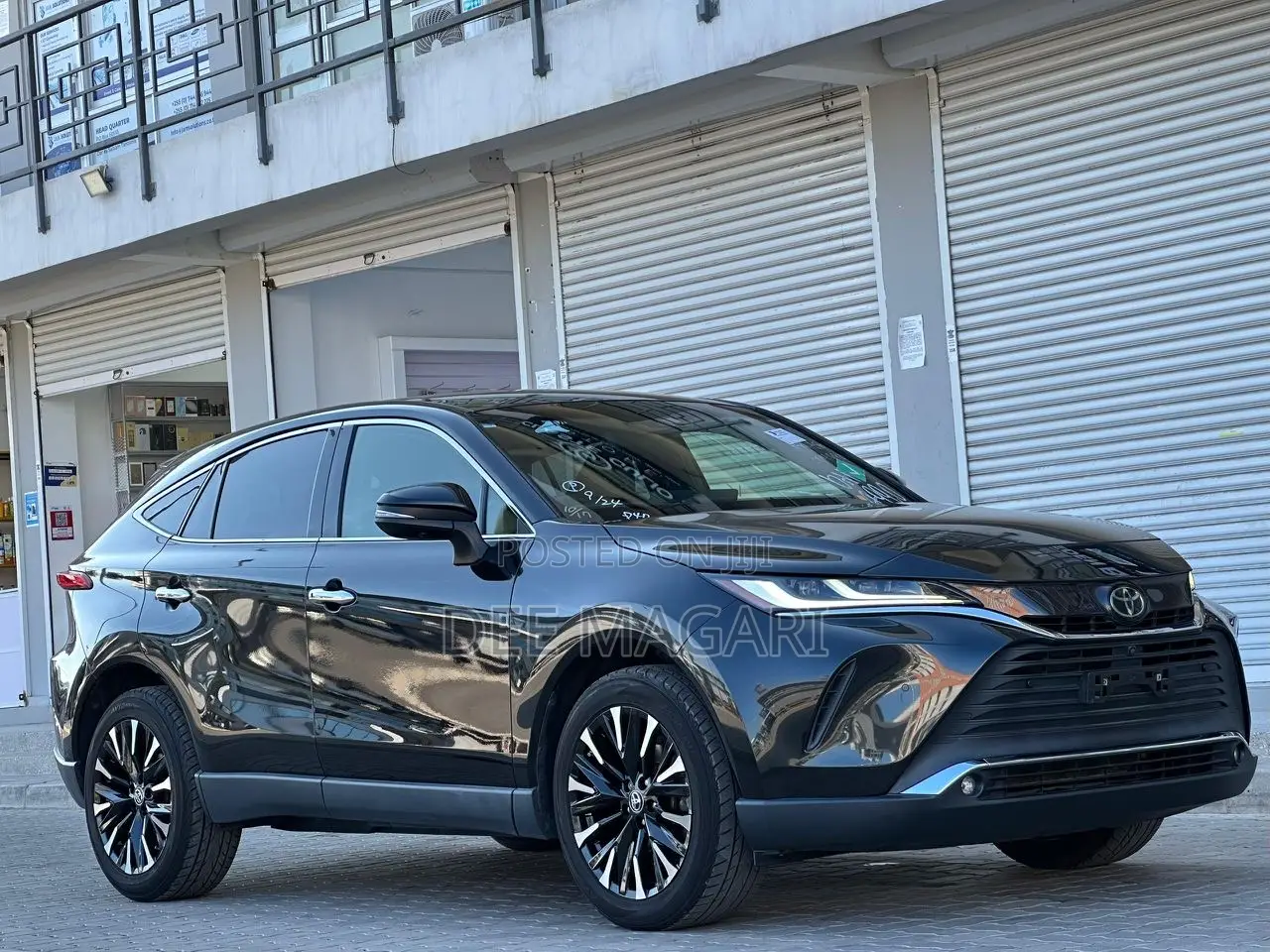 Toyota Harrier 2021 Black