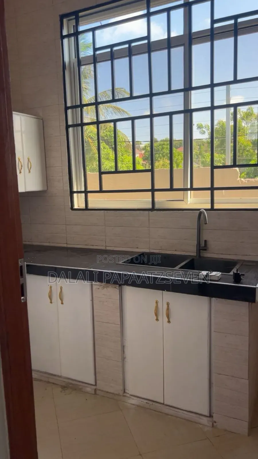 1bdrm Apartment in Dalalipapaatzseven, Kinondoni for rent