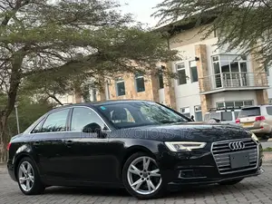 Audi A4 2017 Black