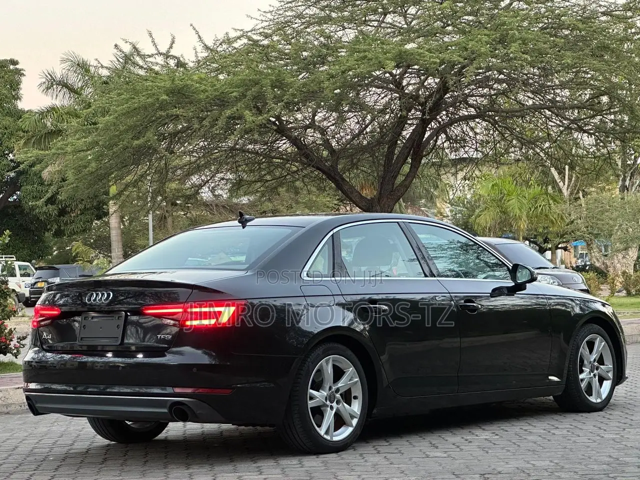 Audi A4 2017 Black