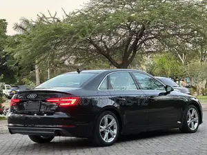 Audi A4 2017 Black