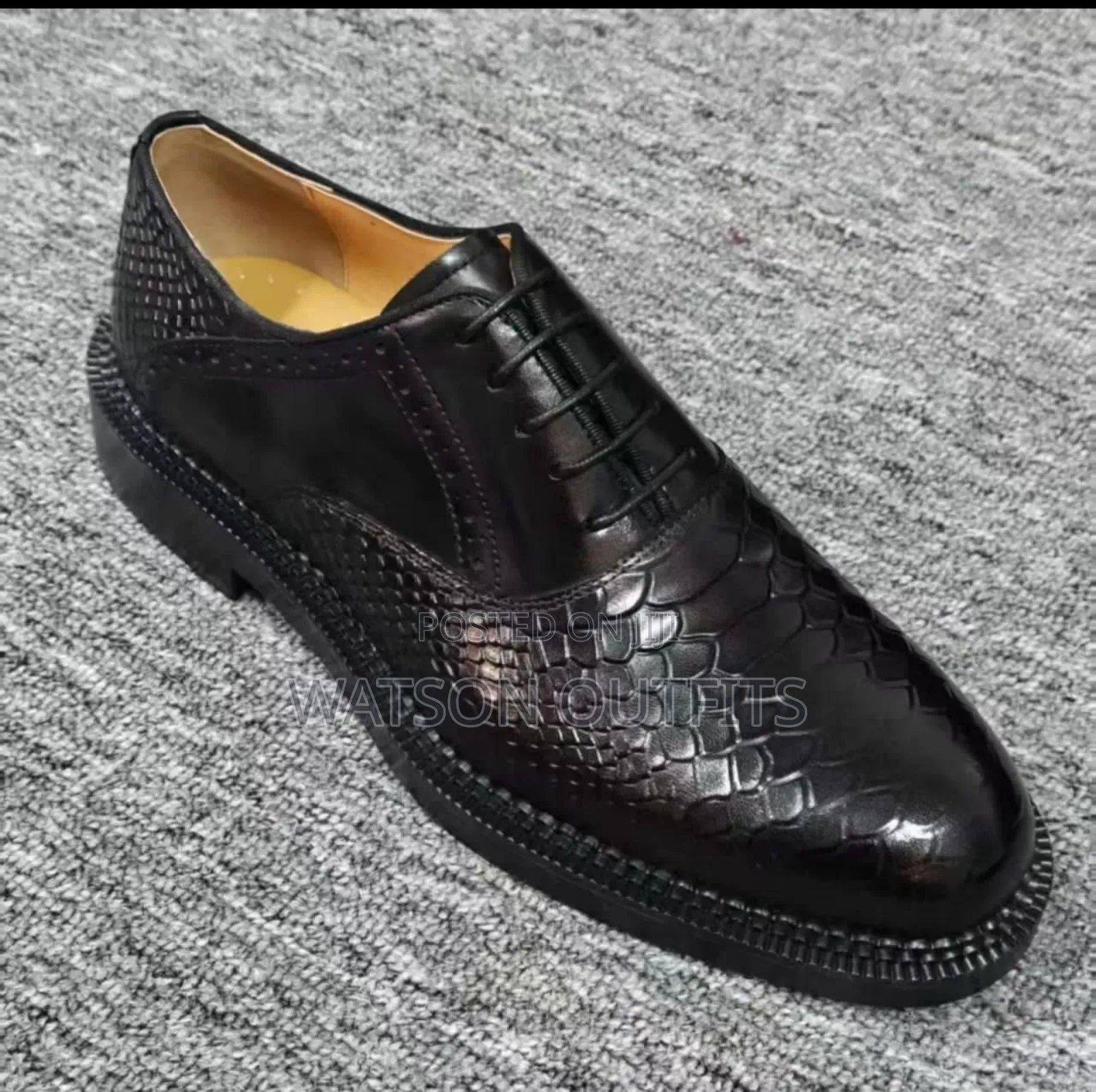 Viatu Daraja La Kwanza or Men's First Class Leather Materials Shoes