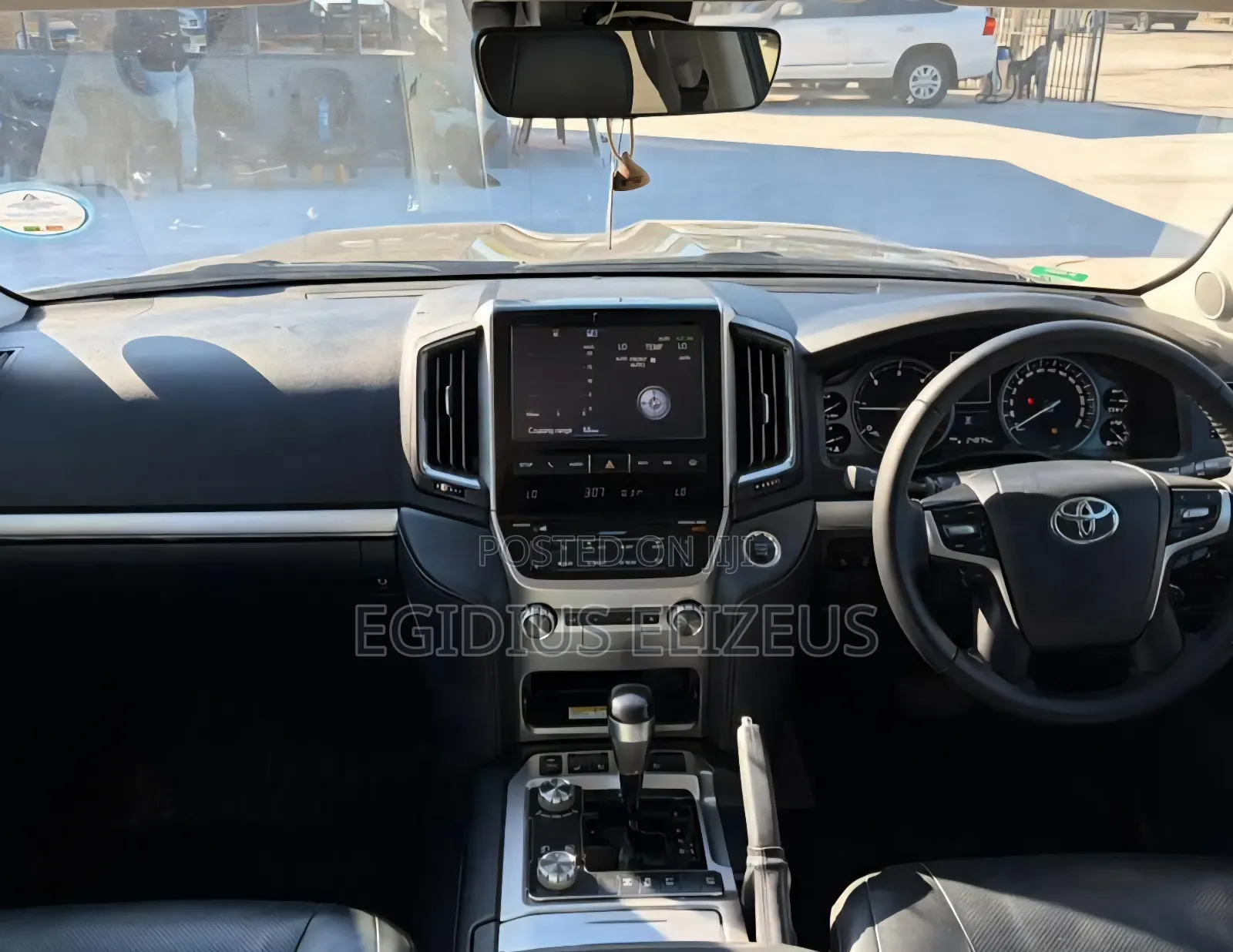 Toyota Land Cruiser 2018 Gray