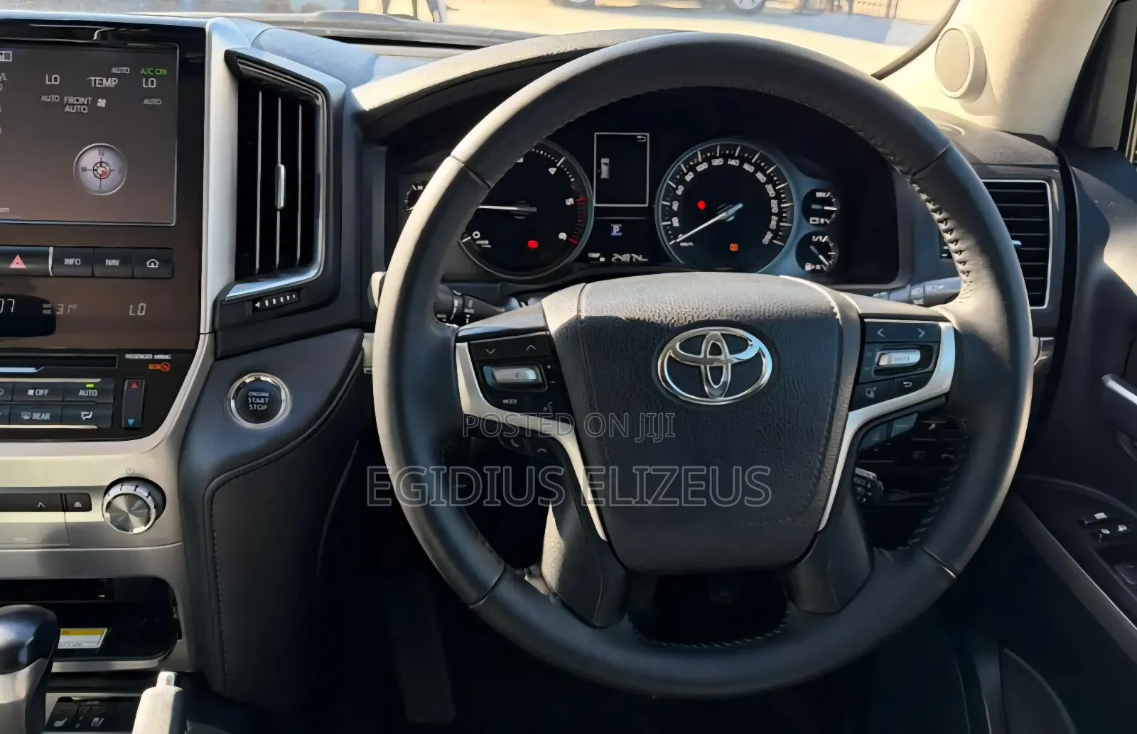 Toyota Land Cruiser 2018 Gray