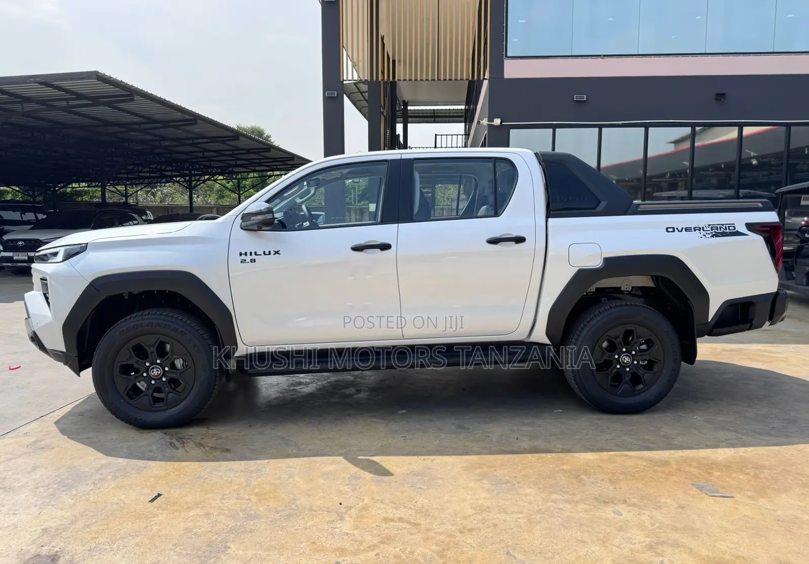 New Toyota Hilux 2025 White
