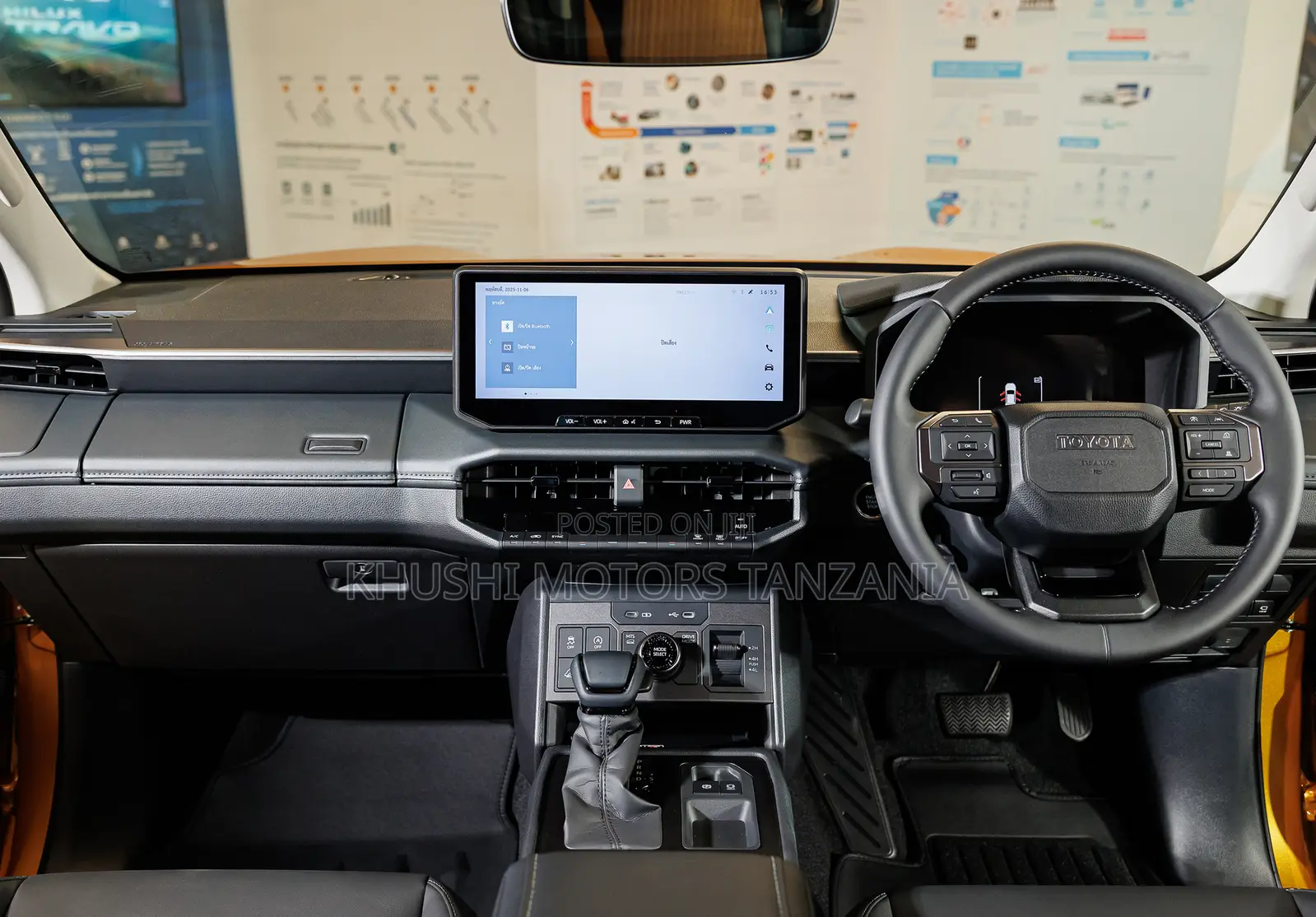 New Toyota Hilux 2025 White