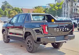 New Toyota Hilux 2025 Black