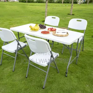 Foldable Table+ 4 Chairs