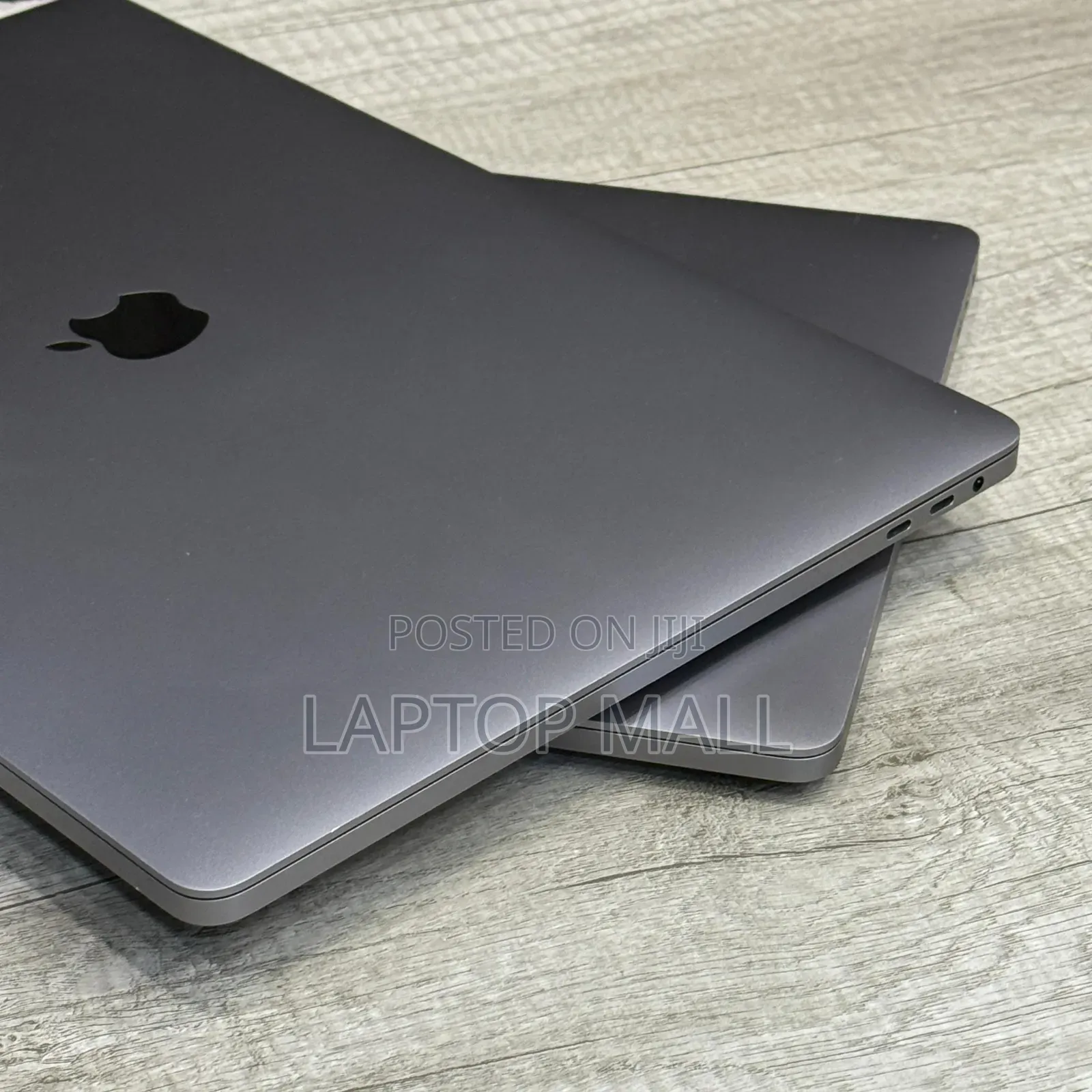 Laptop Apple MacBook 2019 32GB Intel Core I7 SSD 512GB