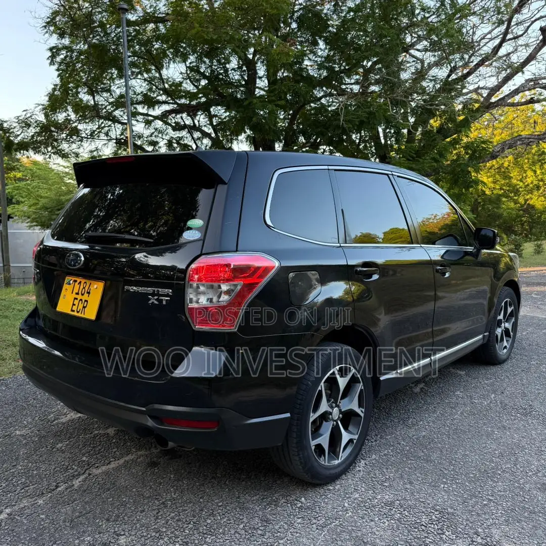 Subaru Forester 2014 Black