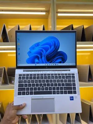 Laptop HP EliteBook 840 G8 16GB Intel Core I7 SSD 1T