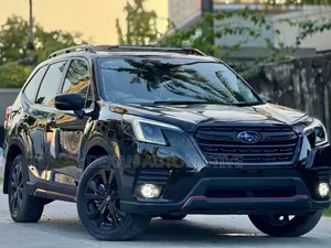 Subaru Forester Premium AWD 2023 Black