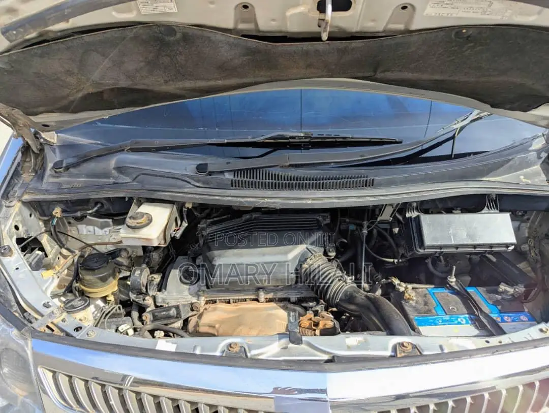 Toyota Alphard 2005 Silver