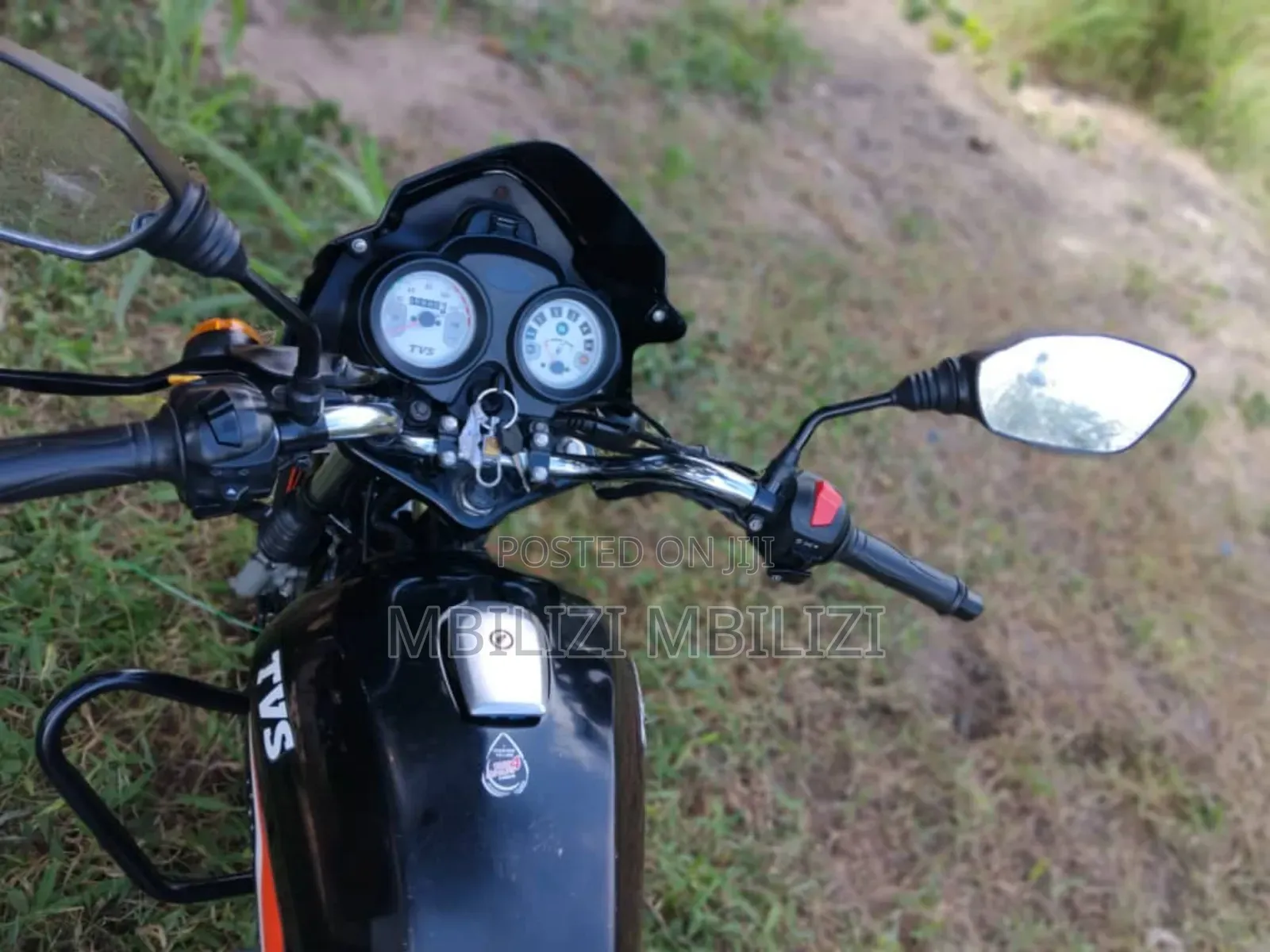 TVS HLX 125 2025 Black
