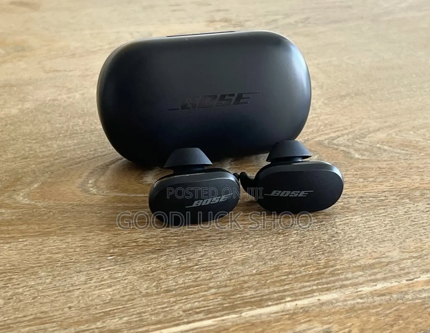 Bose Quite Comfort Noise Cancelling Earbuds