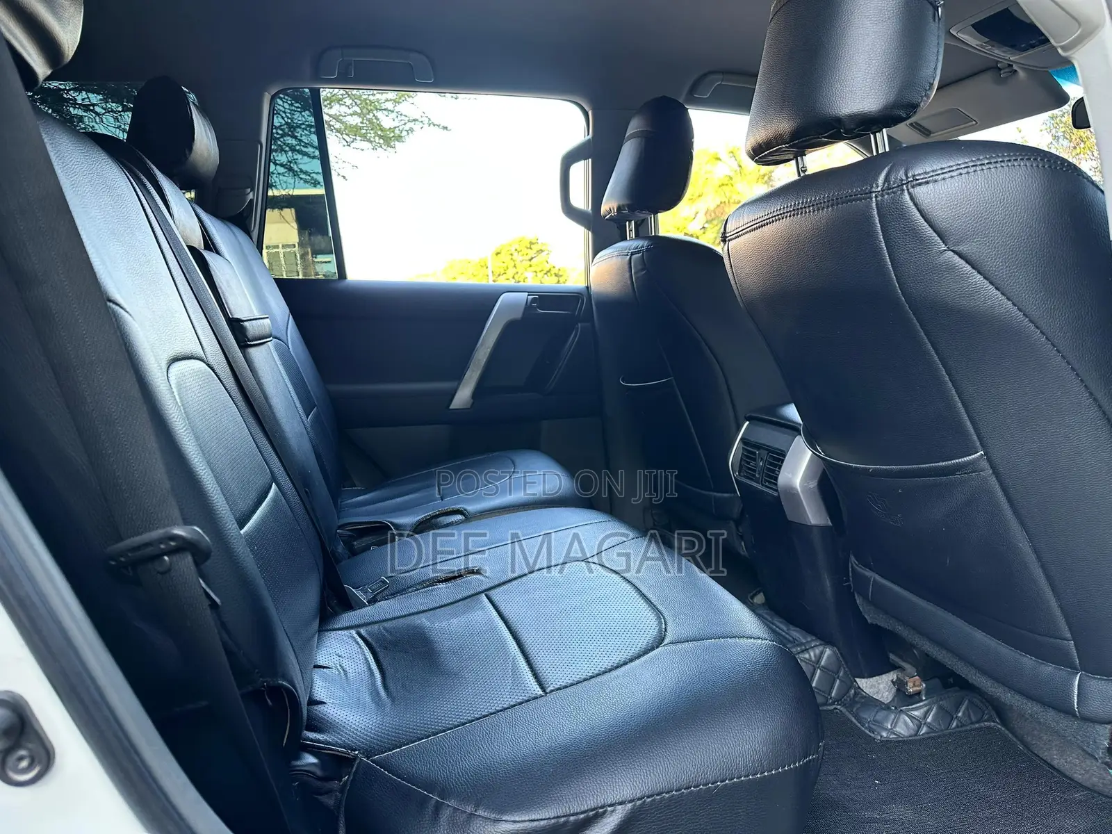 Toyota Land Cruiser Prado 2.7 2017 White