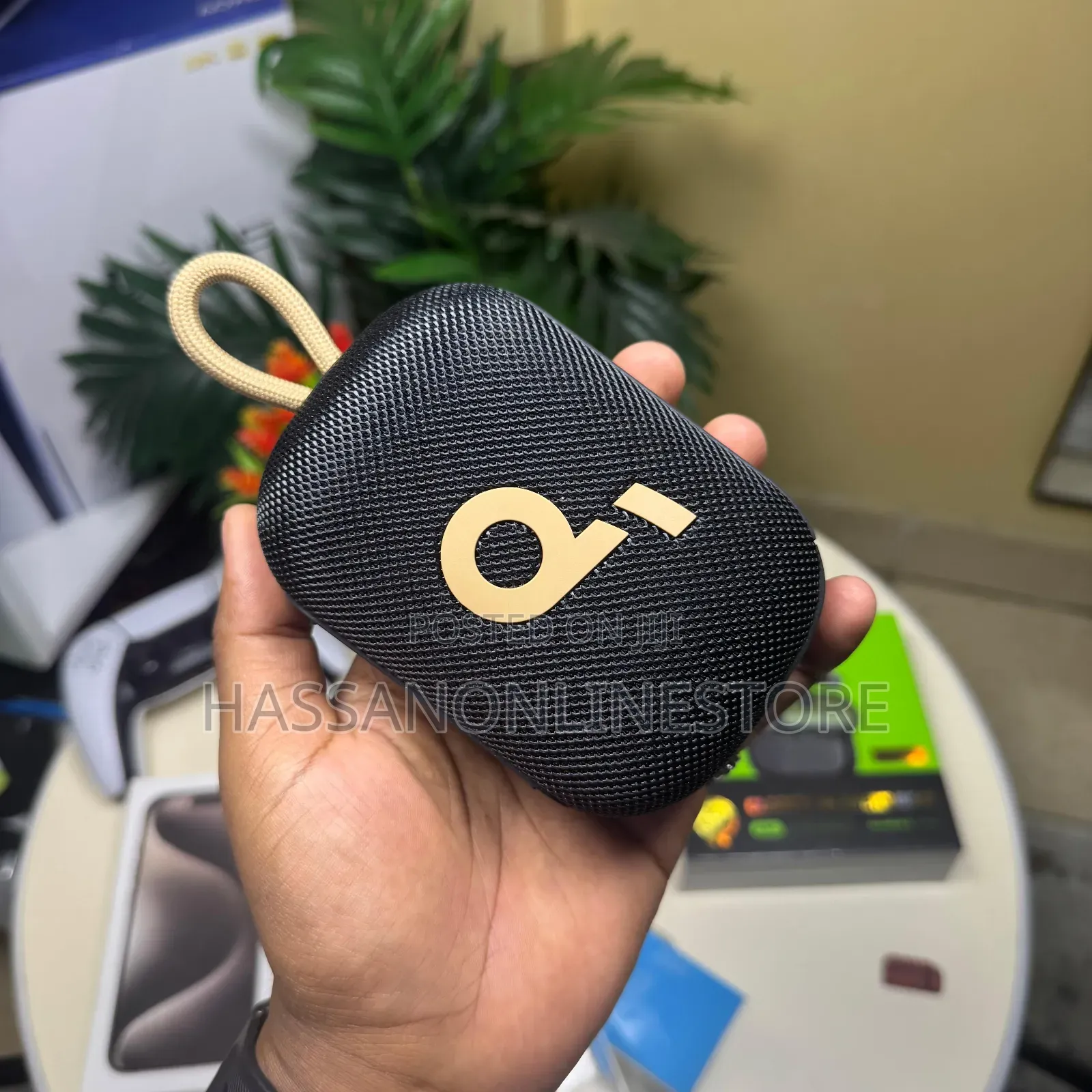 Soundcore by Anker Select 4 Go Bluetooth Speaker - Black/Gold