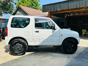 Suzuki Jimny 1.3 2010 White