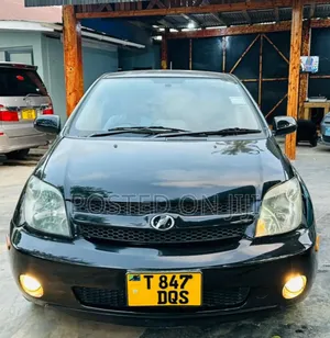 Toyota IST 2006 Black