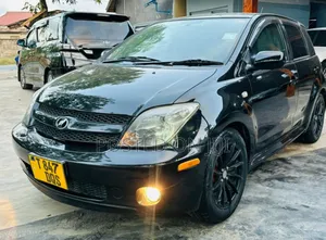 Toyota IST 2006 Black