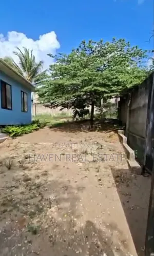 4bdrm House in Goba for sale