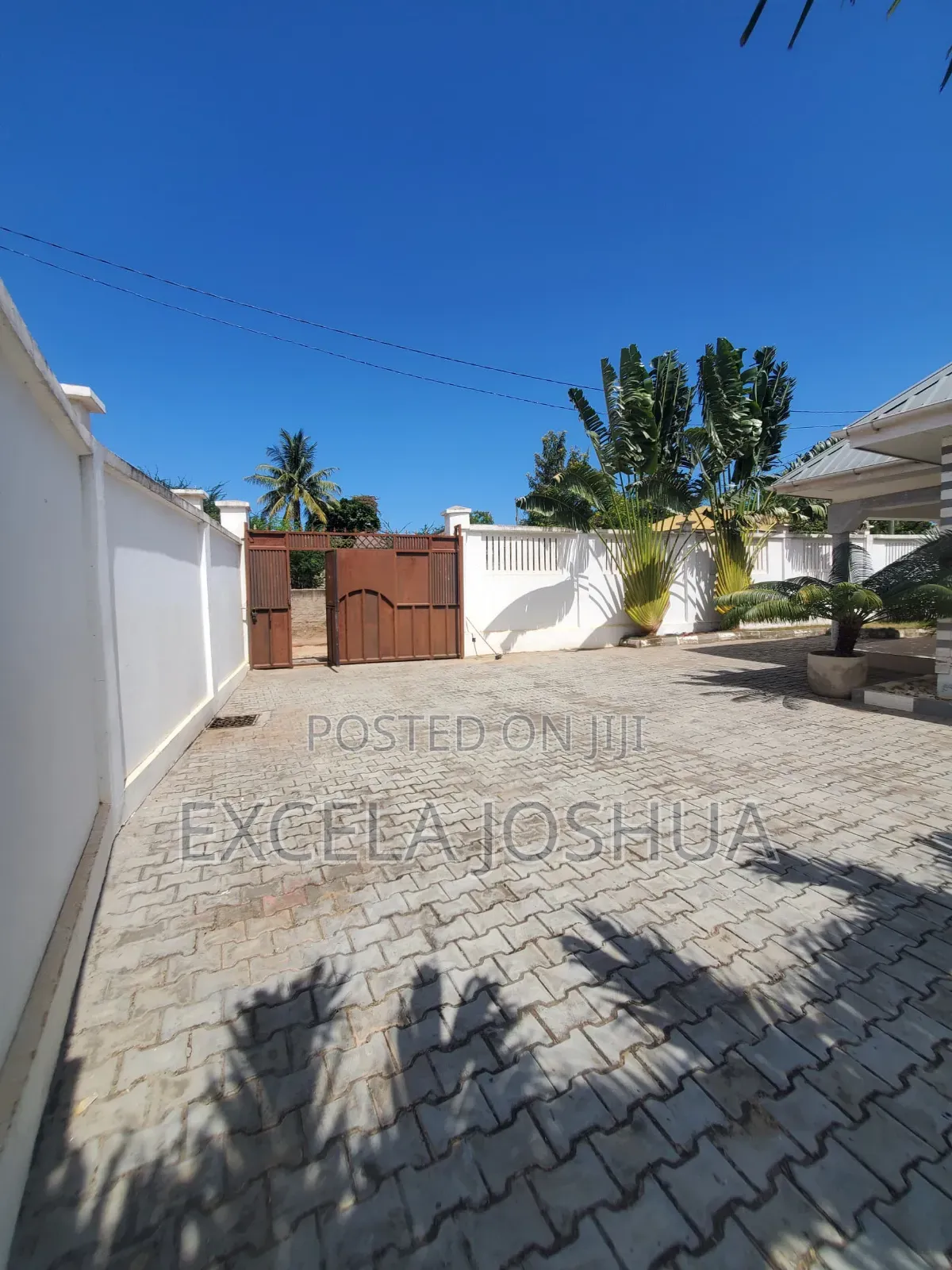 3bdrm House in Excela Joshua, Goba for sale