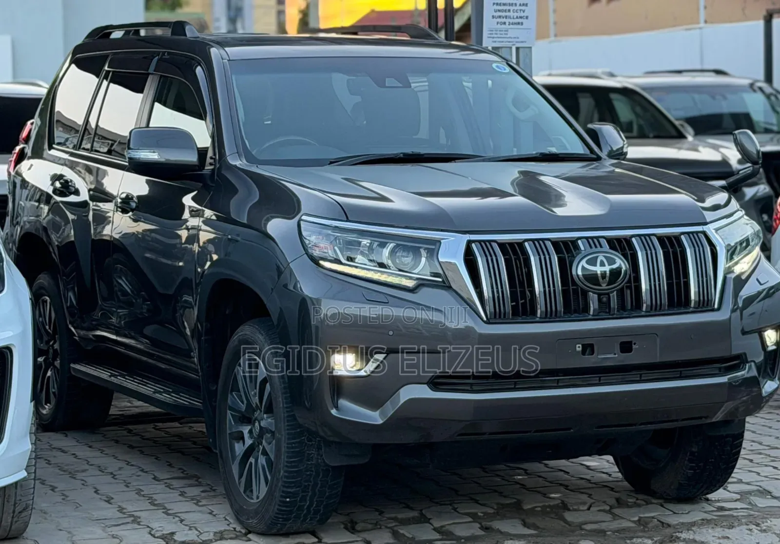Toyota Land Cruiser Prado 2021 Gray