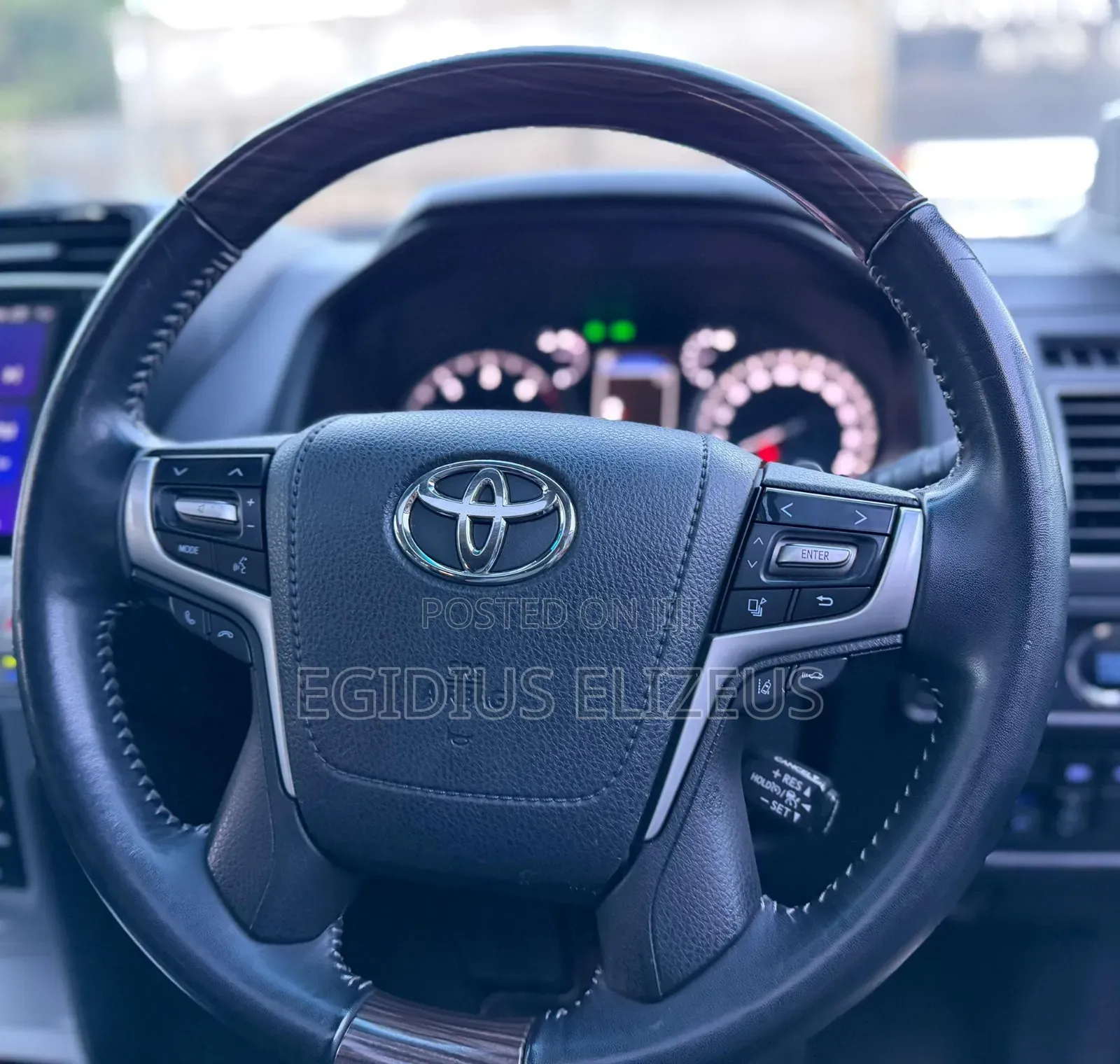 Toyota Land Cruiser Prado 2021 Gray