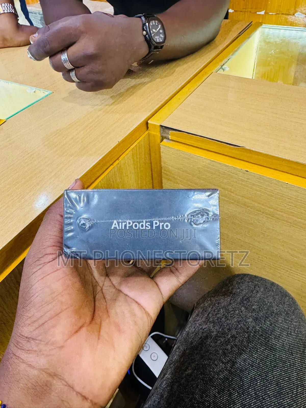 Airpord Pro
