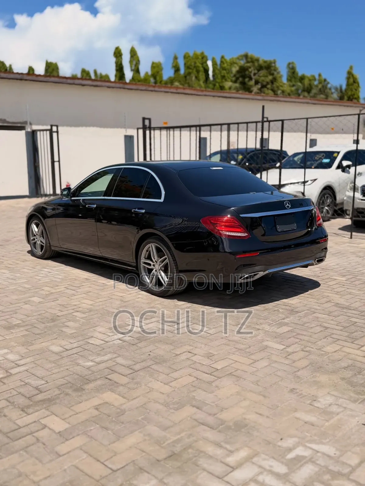 Mercedes-Benz C200 2015 Black