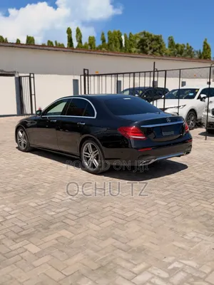 Mercedes-Benz C200 2015 Black