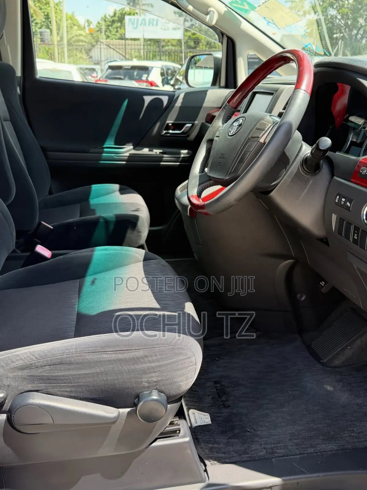 Toyota Alphard 2008 White