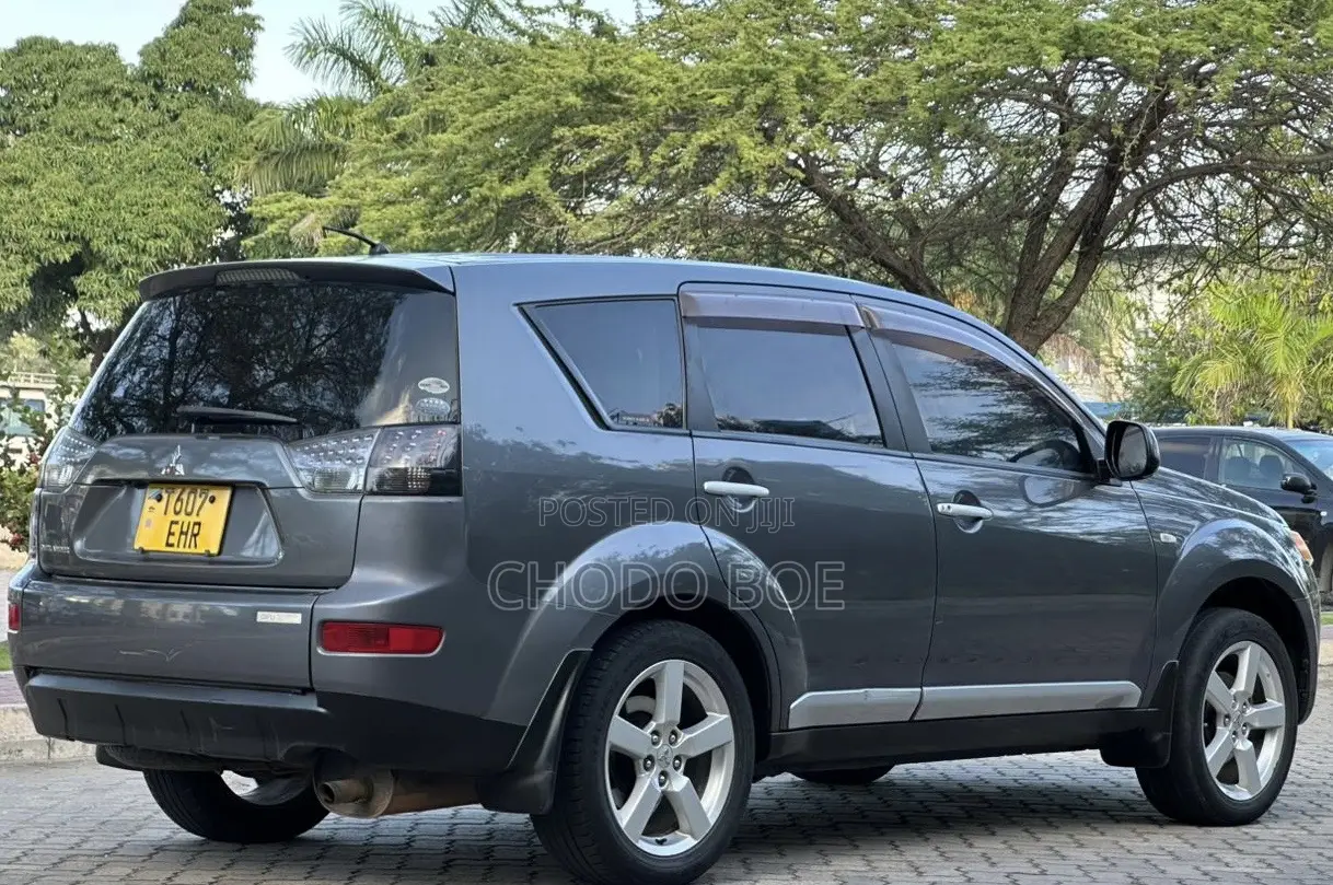 Mitsubishi Outlander 2008 Gray