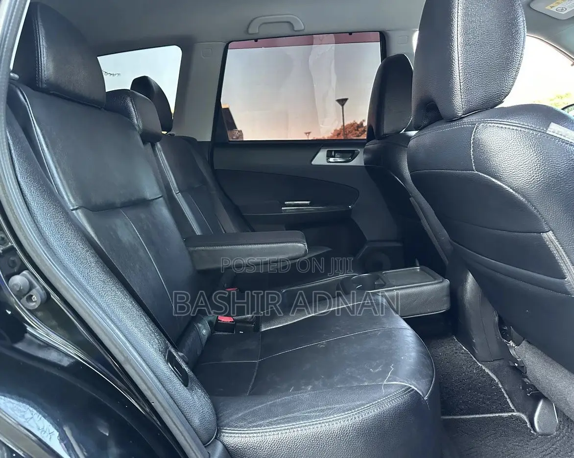 Subaru Forester 2012 Black