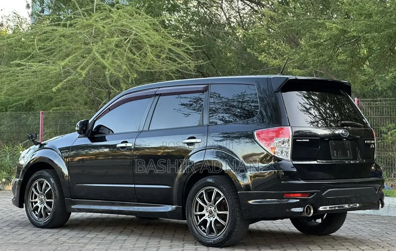 Subaru Forester 2012 Black