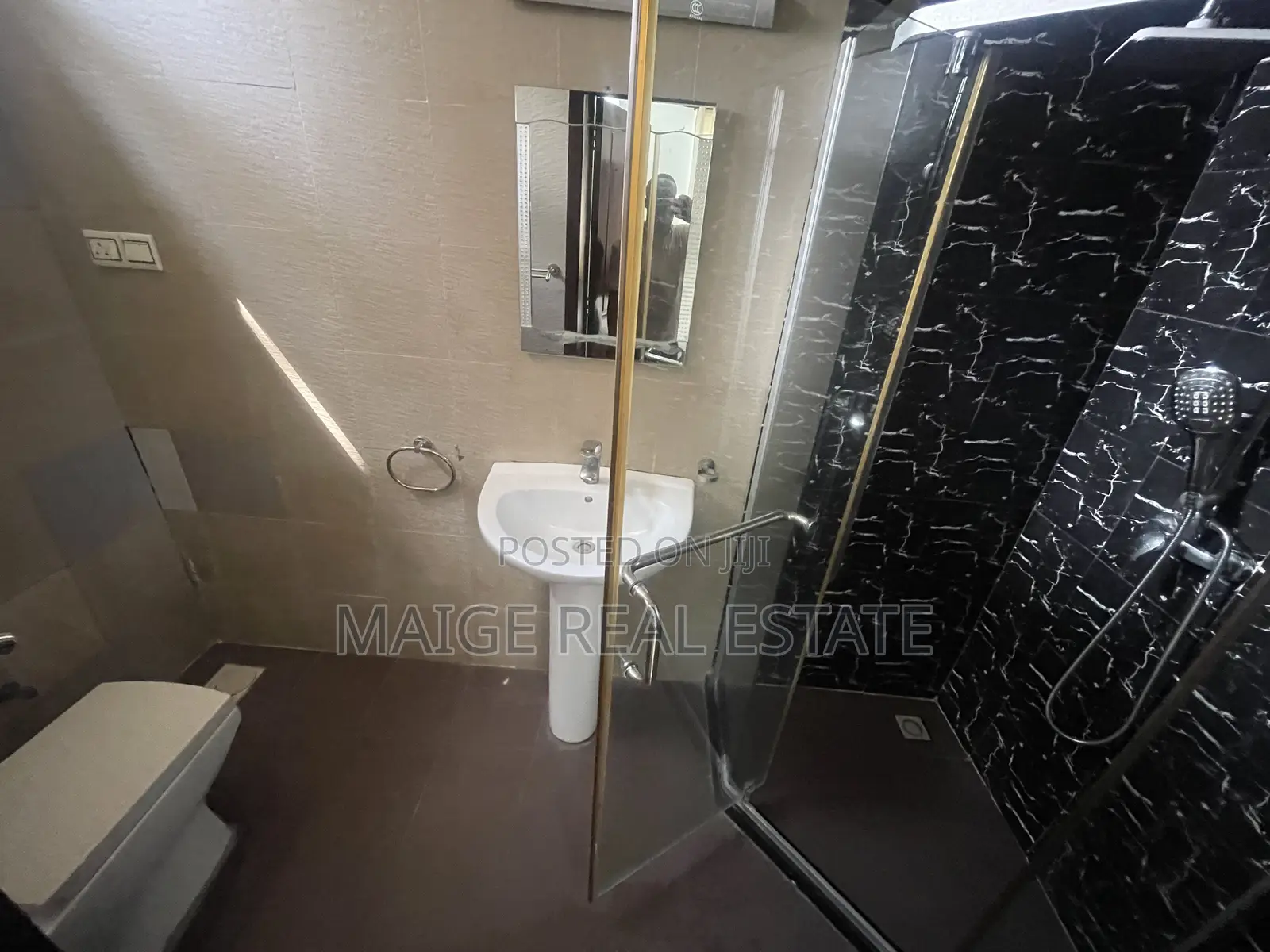 Furnished 3bdrm Apartment in Mikocheni for rent
