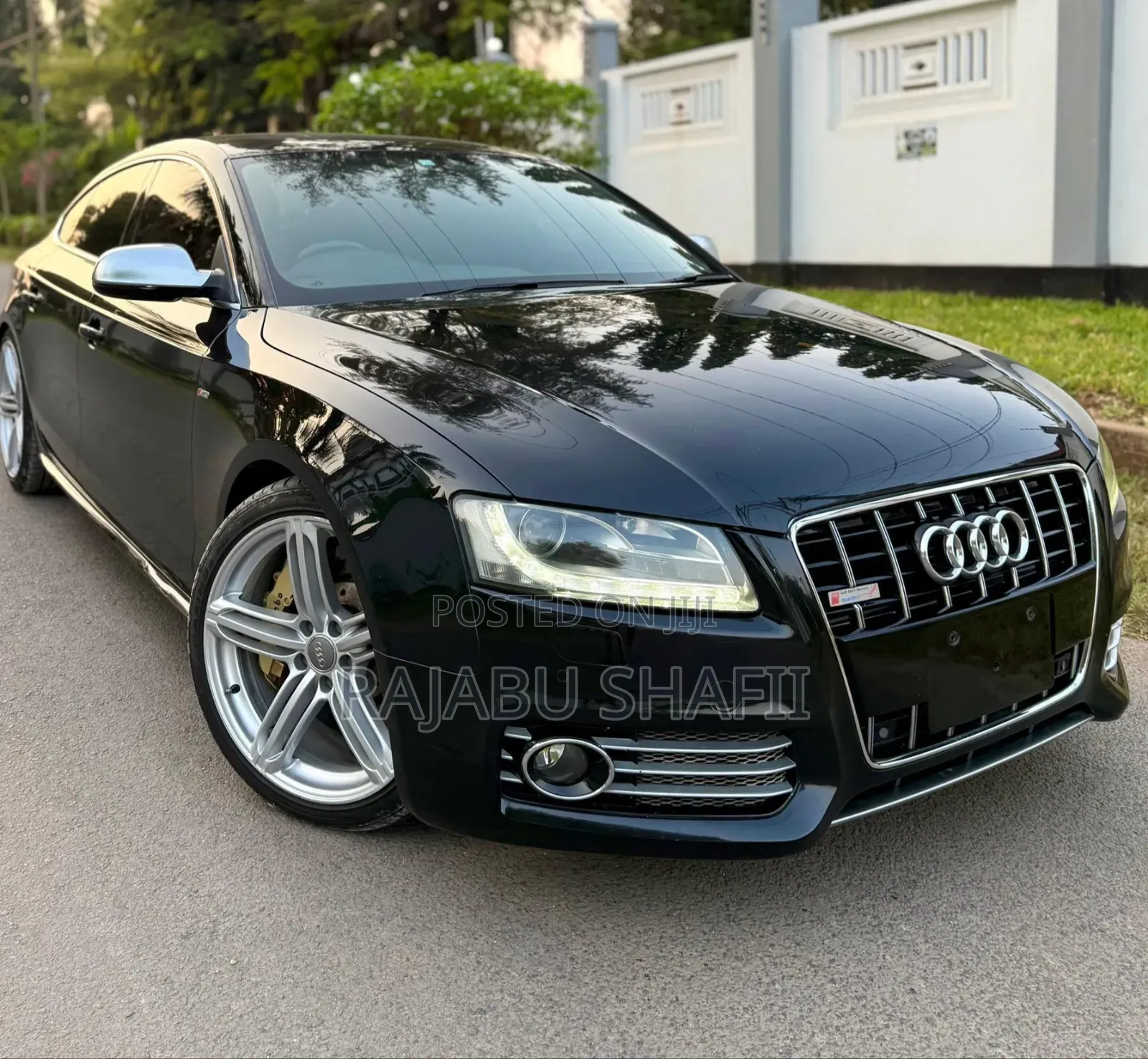 Audi A5 2.0T Premium 2011 Black