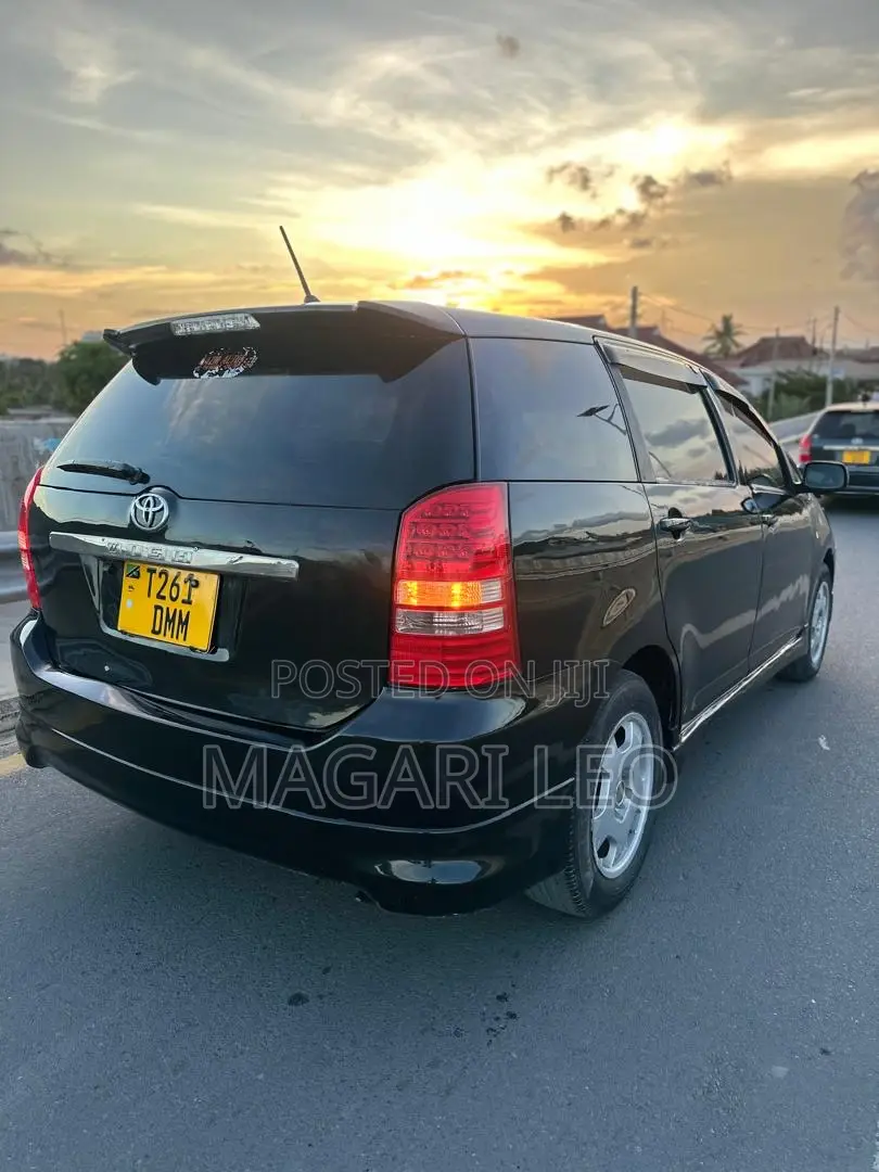 Toyota Wish 2005 Black