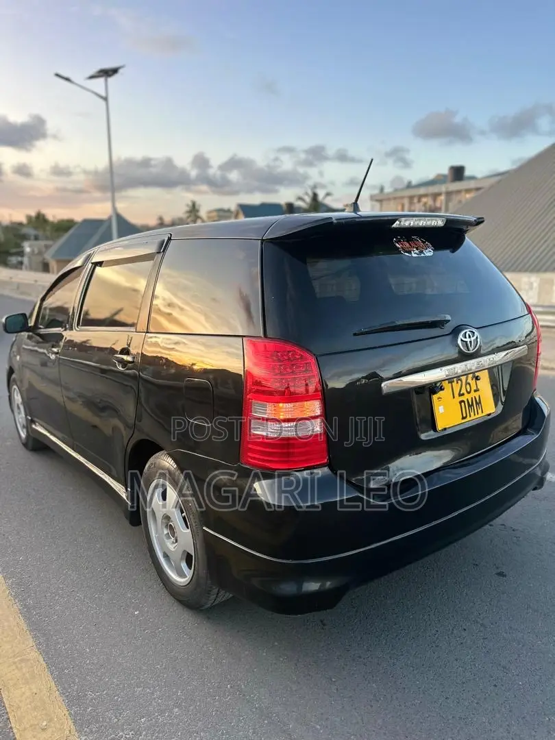 Toyota Wish 2005 Black
