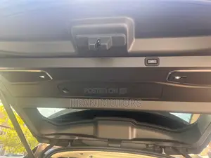 Land Rover Range Rover Vogue 2024 Gold