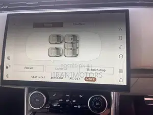 Land Rover Range Rover Vogue 2024 Gold