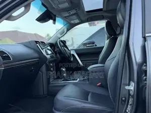 Toyota Land Cruiser Prado 2021 Gray